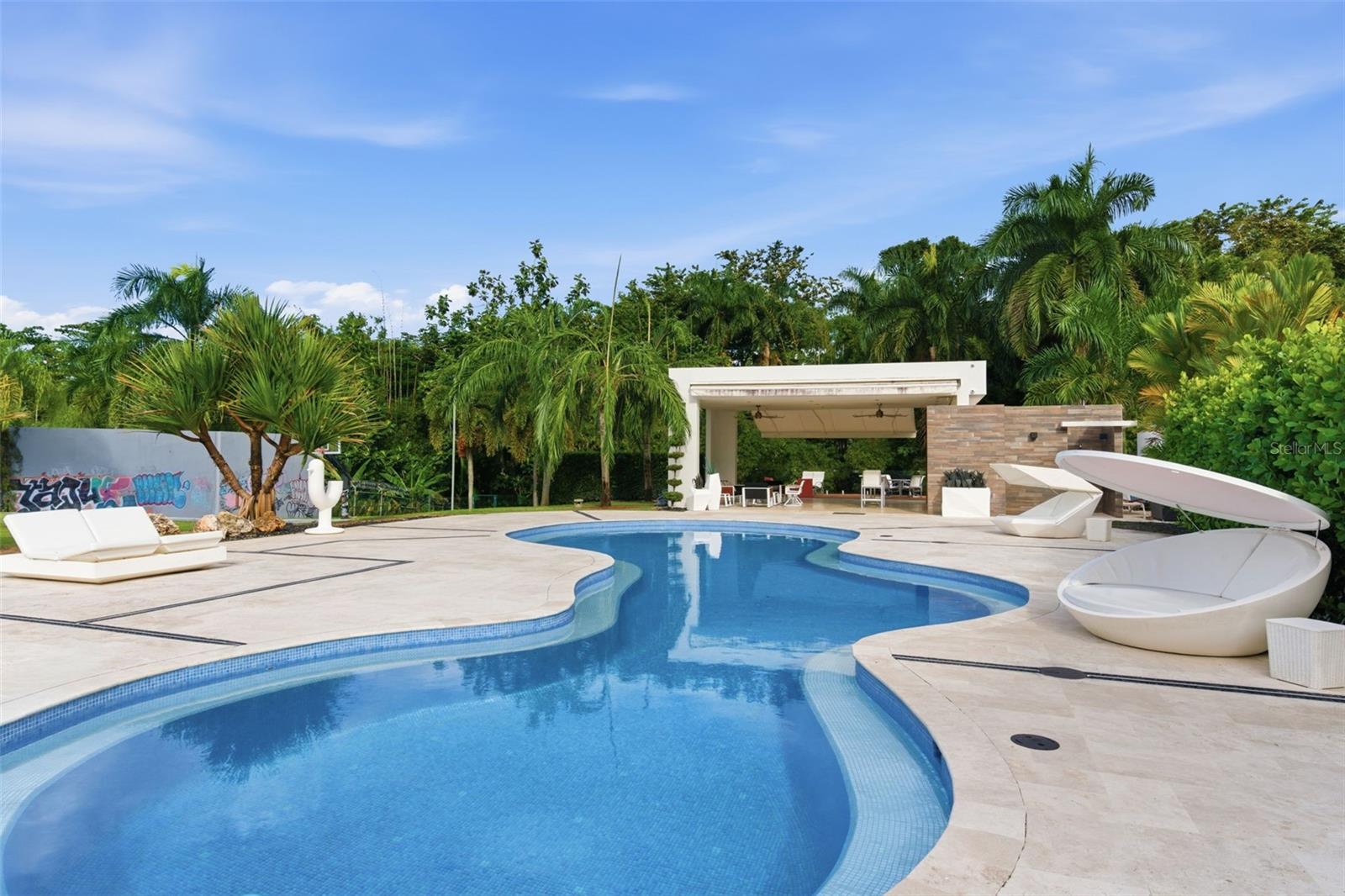 8 hab · 10 baños · SAN JUAN — foto 2