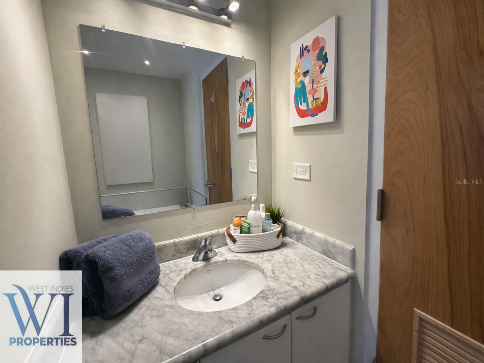 2 hab · 2 baños · DORADO — foto 6