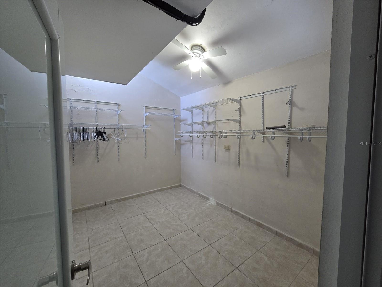 4 hab · 3 baños · HUMACAO — foto 5