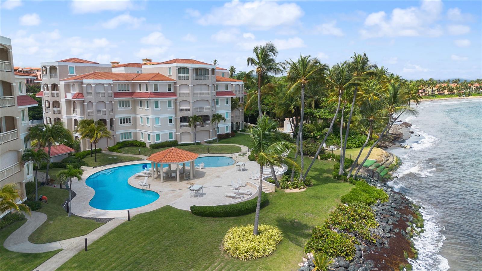 4 hab · 4 baños · HUMACAO — foto 5
