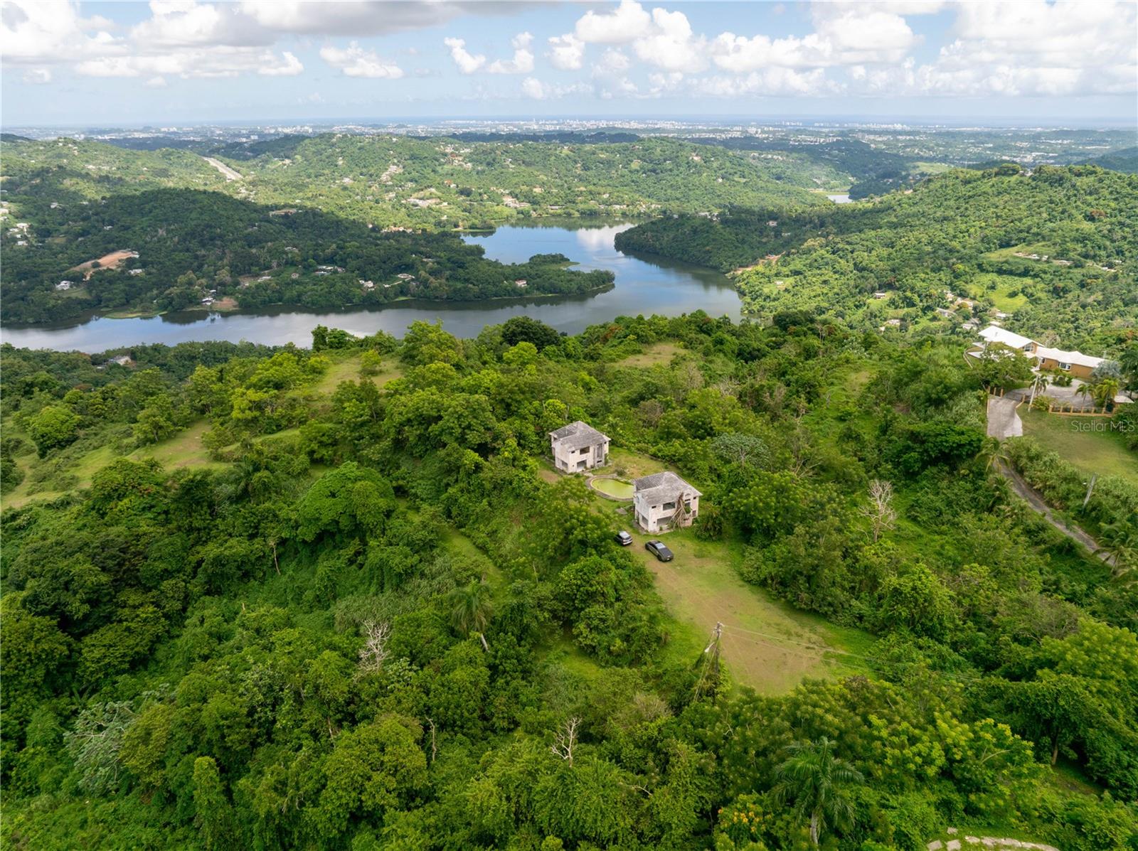 GURABO — foto 3