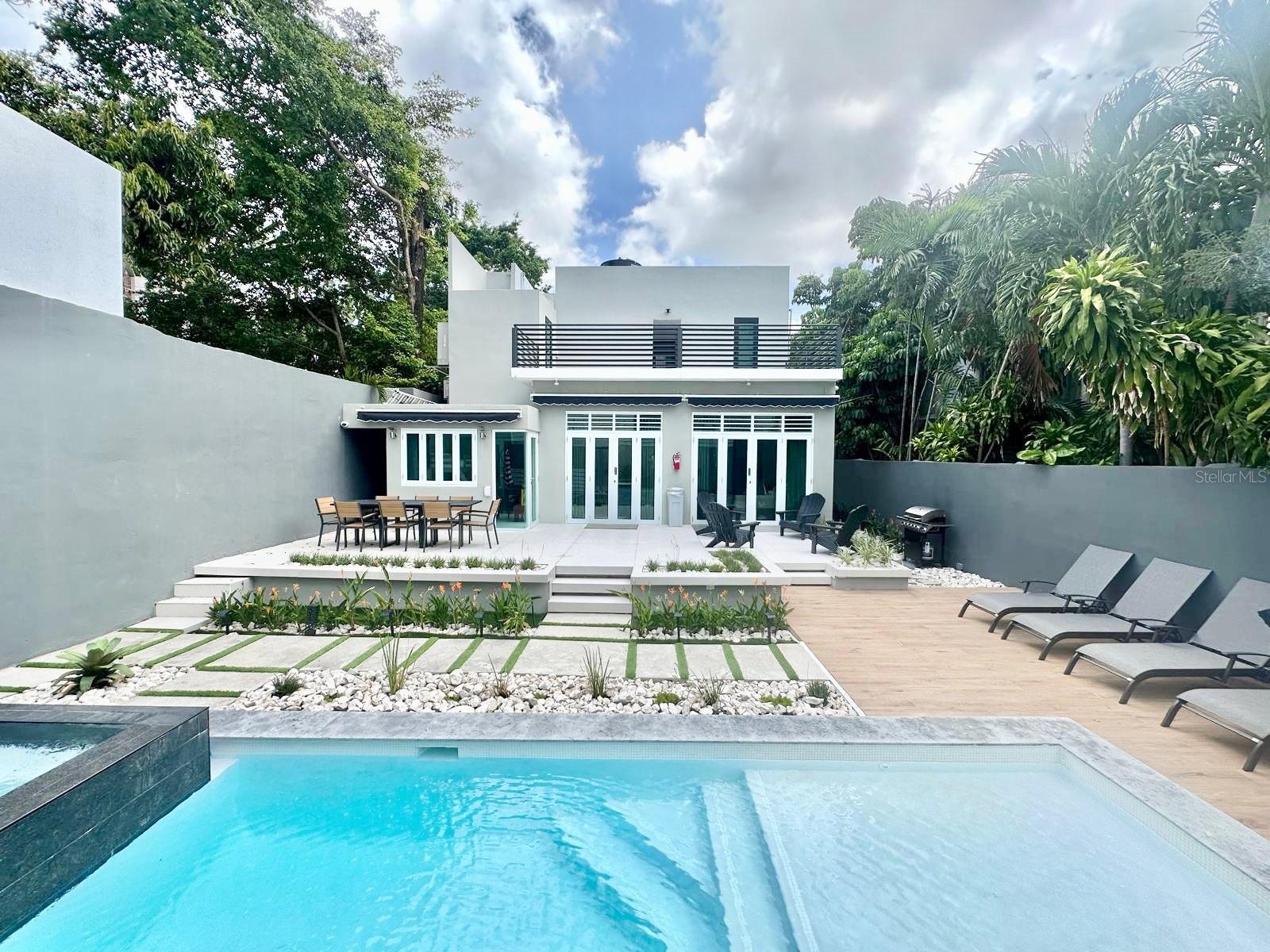 5 hab · 8 baños · SAN JUAN — foto 2
