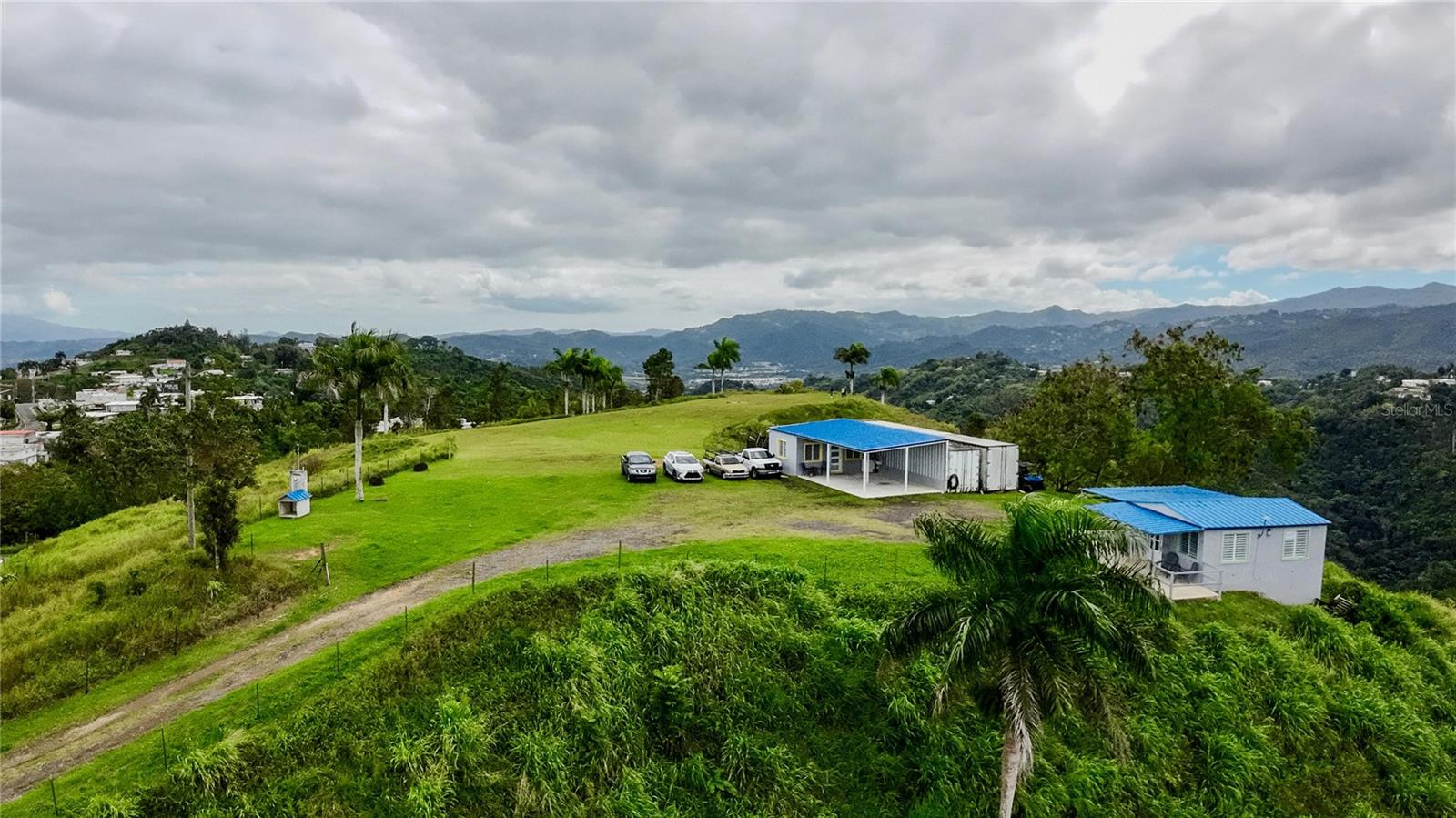 CAGUAS — foto 2