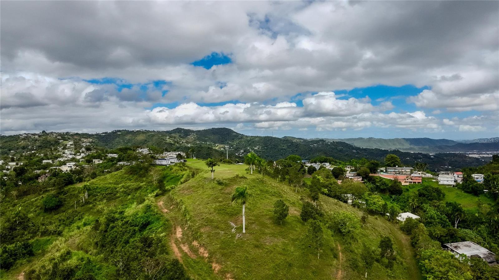 CAGUAS — foto 12