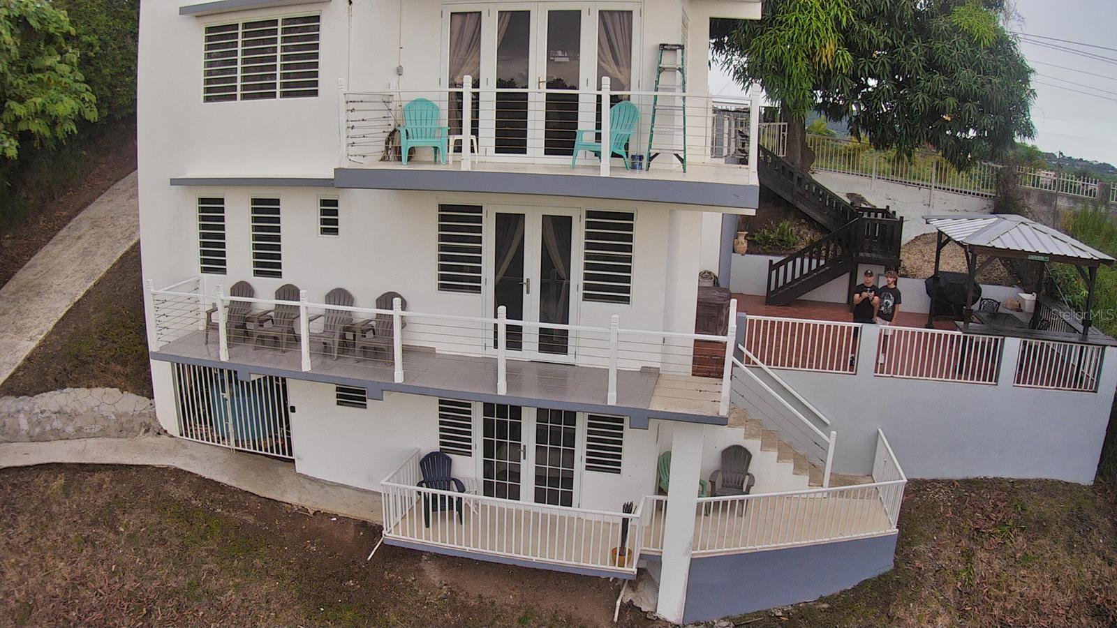 3 hab · 3 baños · RINCON