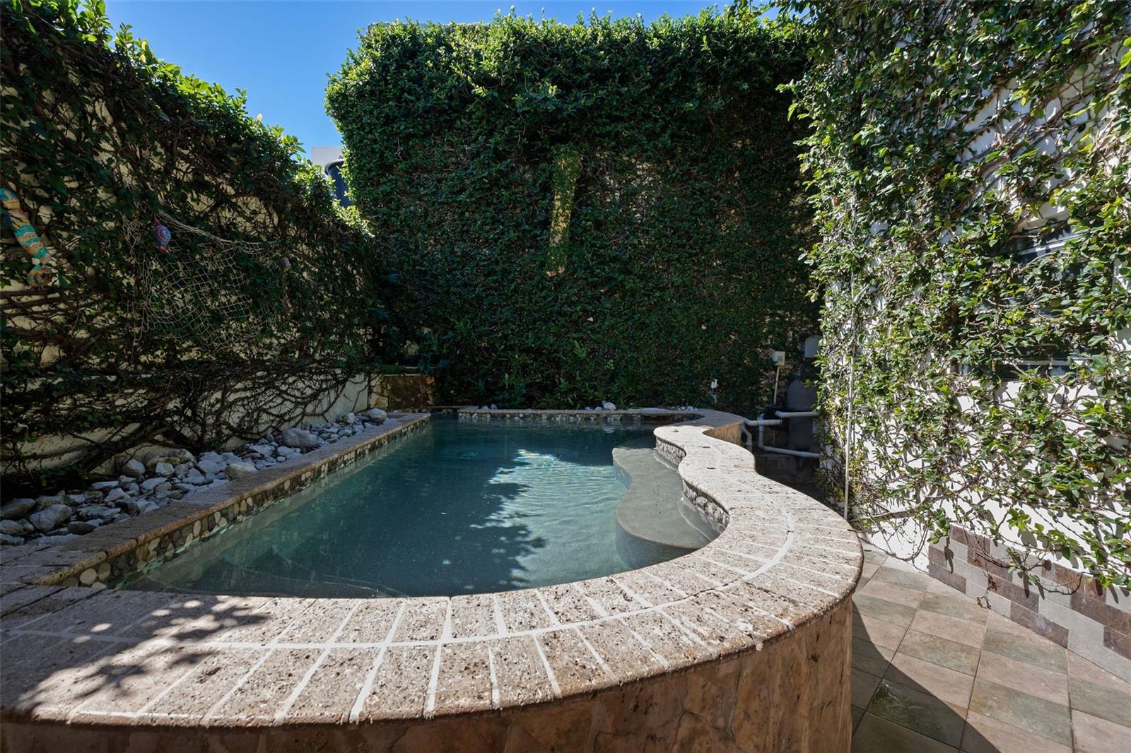 11 hab · 8 baños · SAN JUAN — foto 4