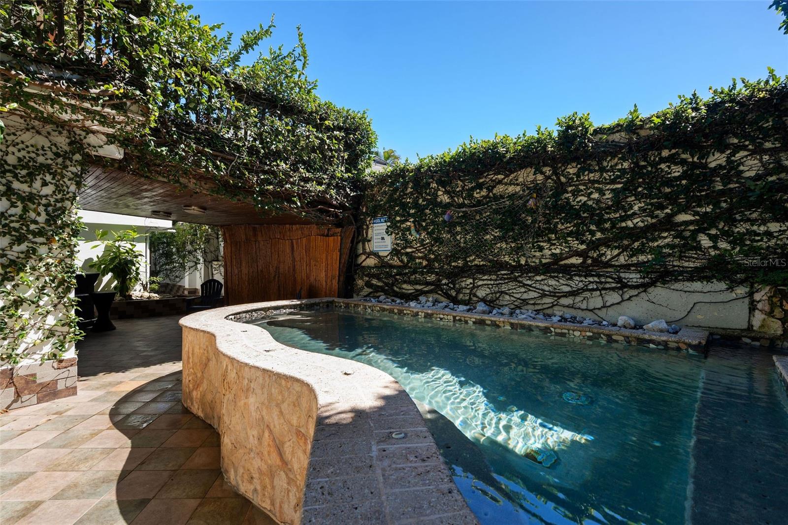11 hab · 8 baños · SAN JUAN — foto 6