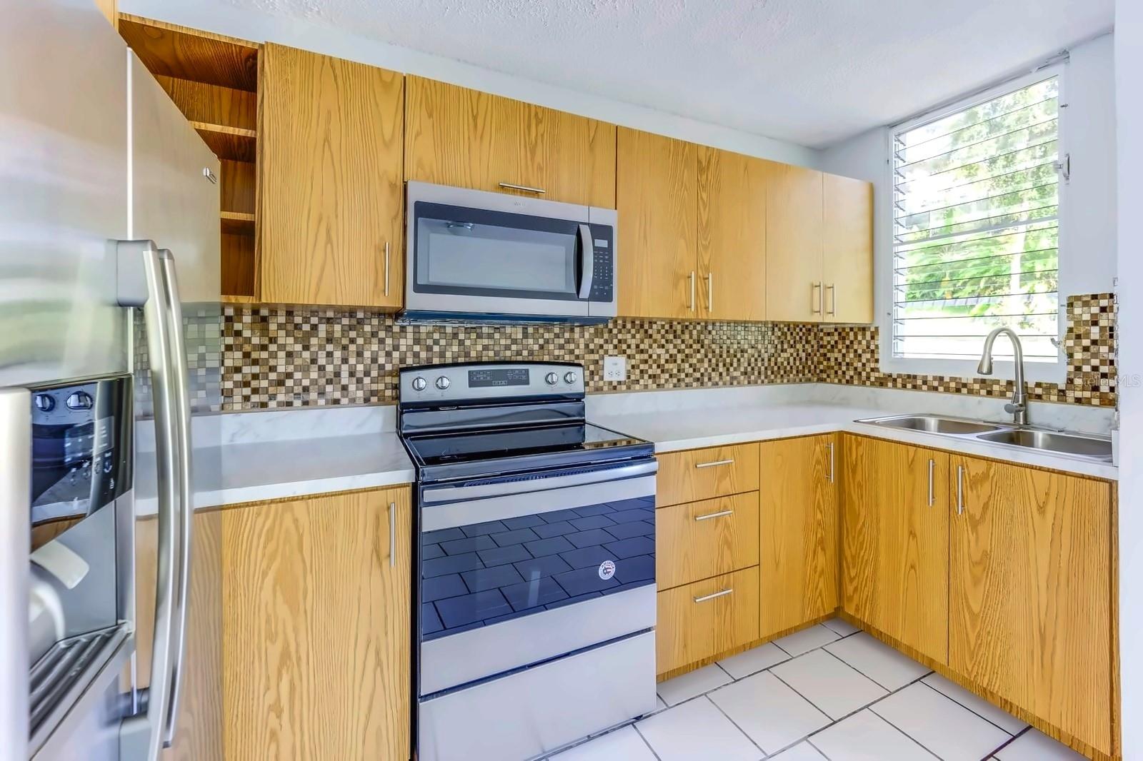 3 hab · 2 baños · GUAYNABO — foto 3