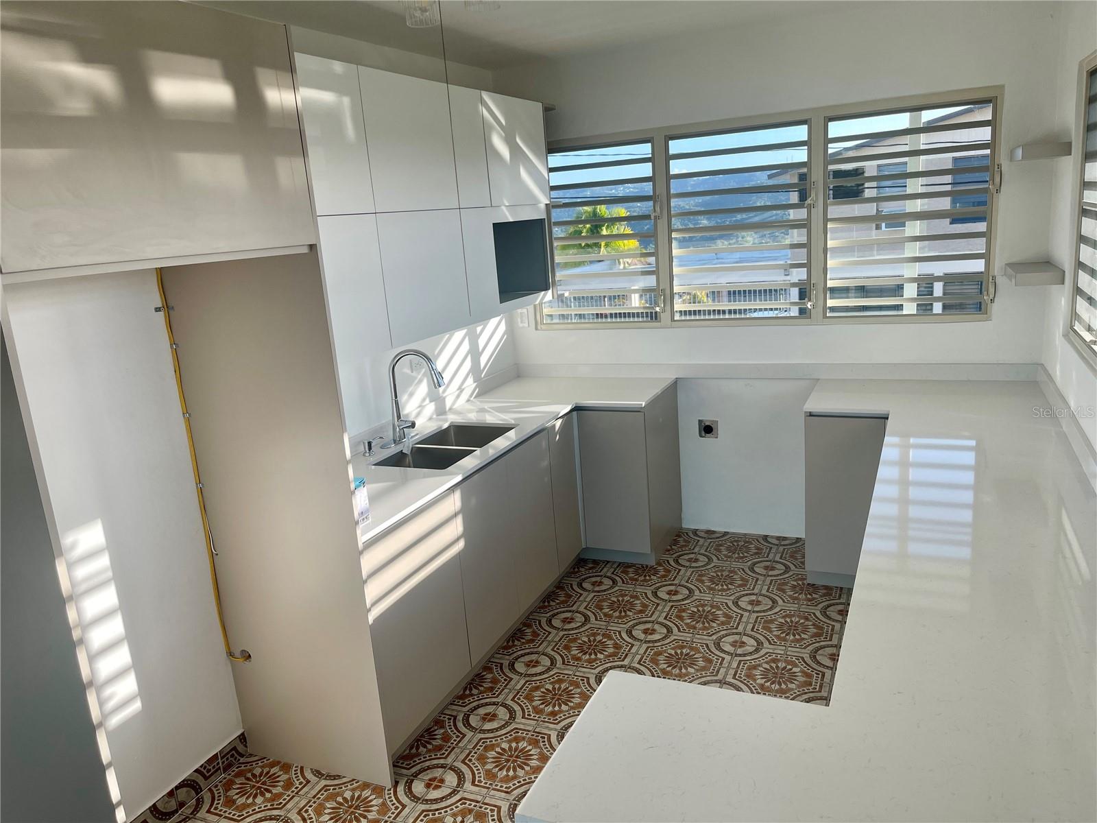 5 hab · 3 baños · SAN JUAN — foto 9