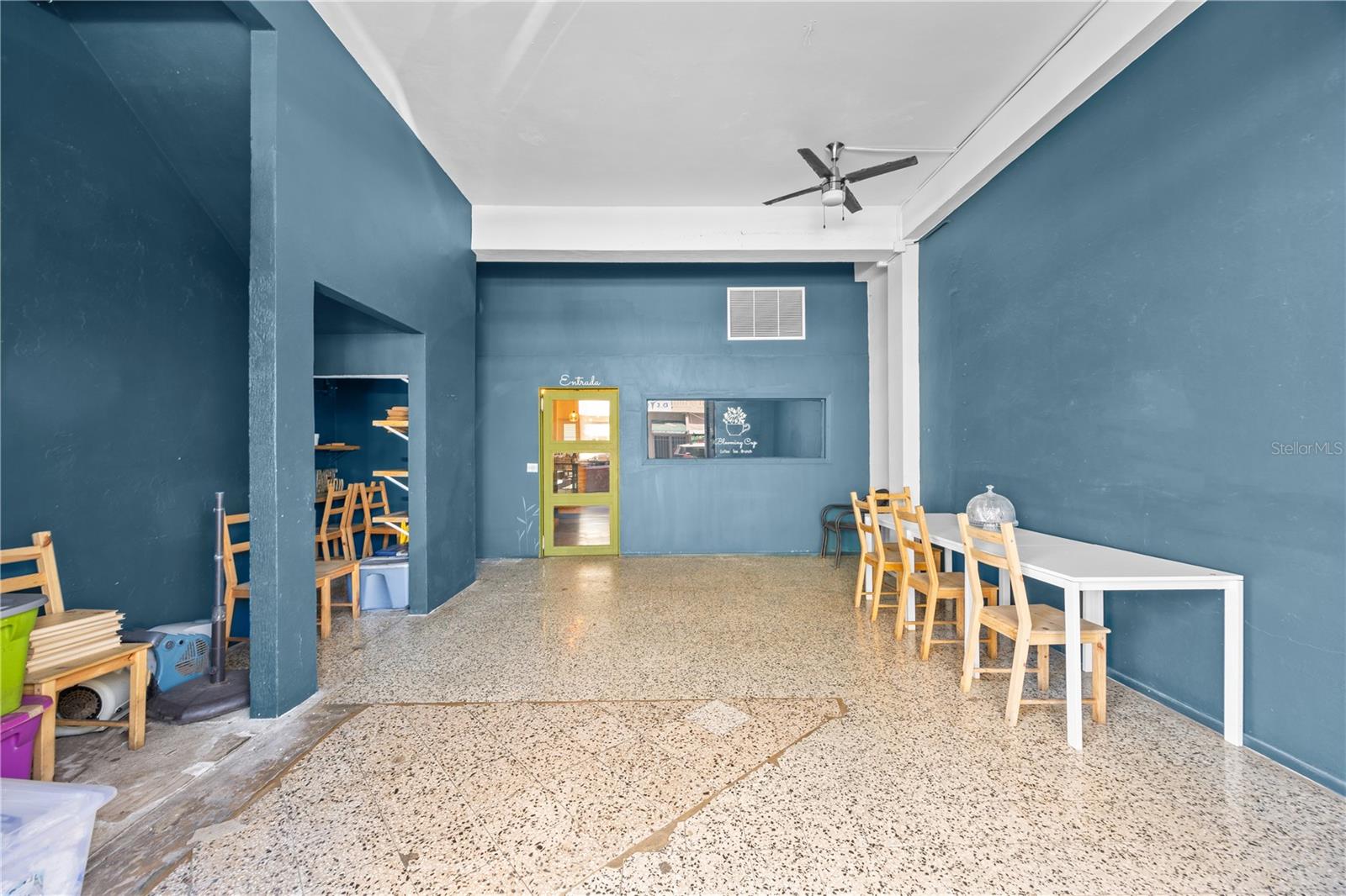 4 hab · 4 baños · DORADO — foto 2