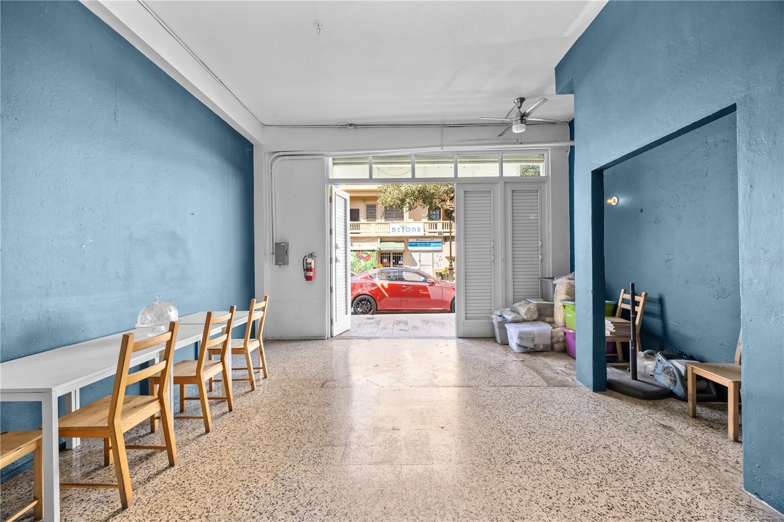 4 hab · 4 baños · DORADO — foto 3