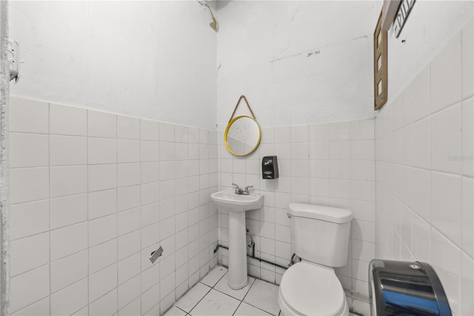 4 hab · 4 baños · DORADO — foto 9