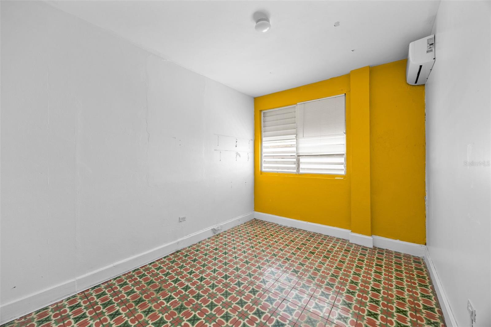 3 hab · 3 baños · DORADO — foto 11