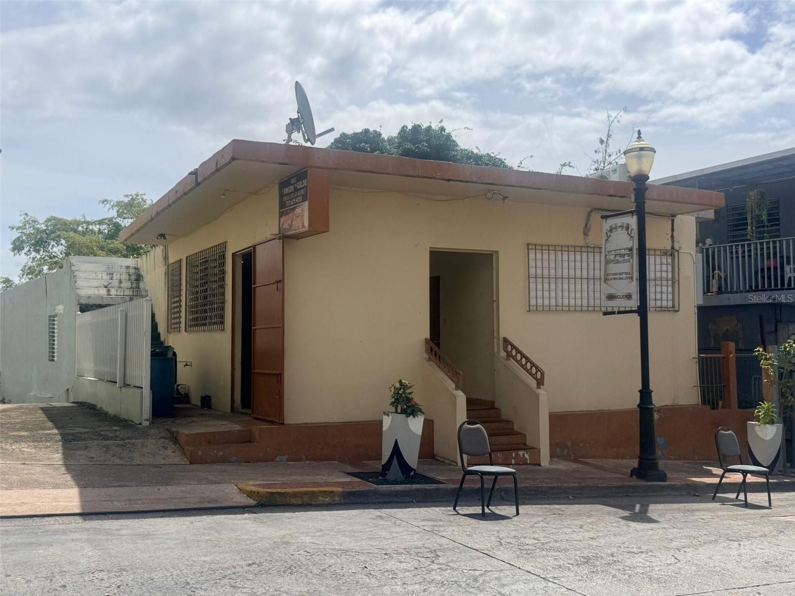 HORMIGUEROS — foto 3