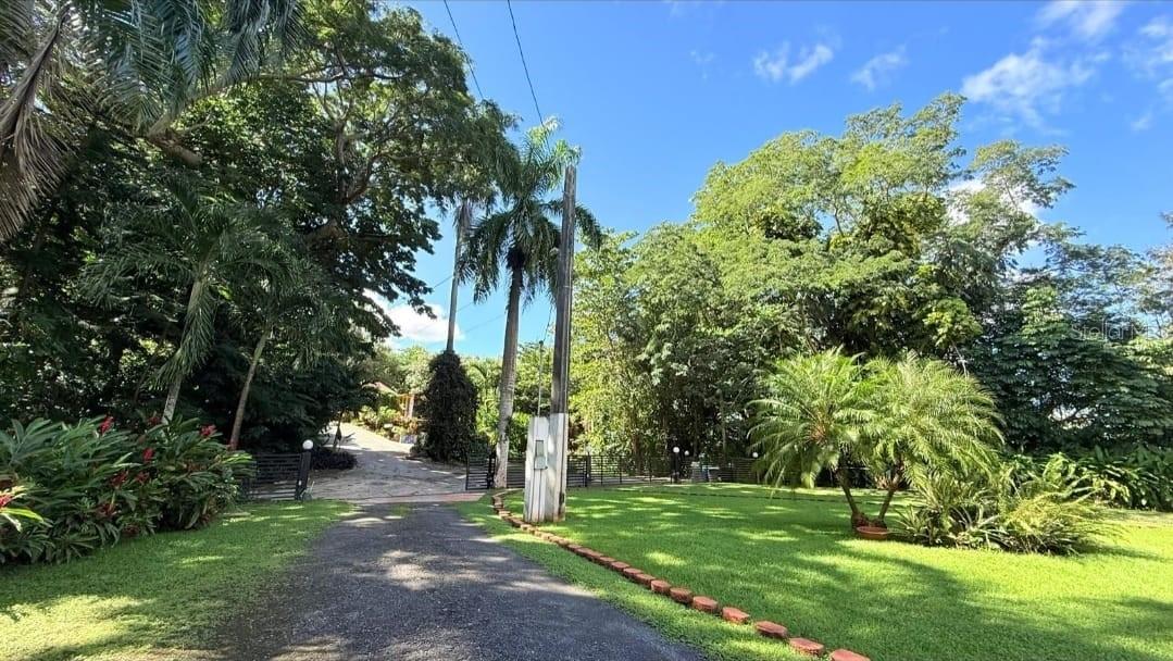 3 hab · 3 baños · GUAYNABO — foto 4