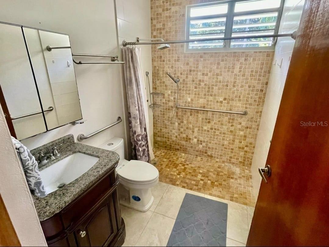 3 hab · 3 baños · GUAYNABO — foto 10