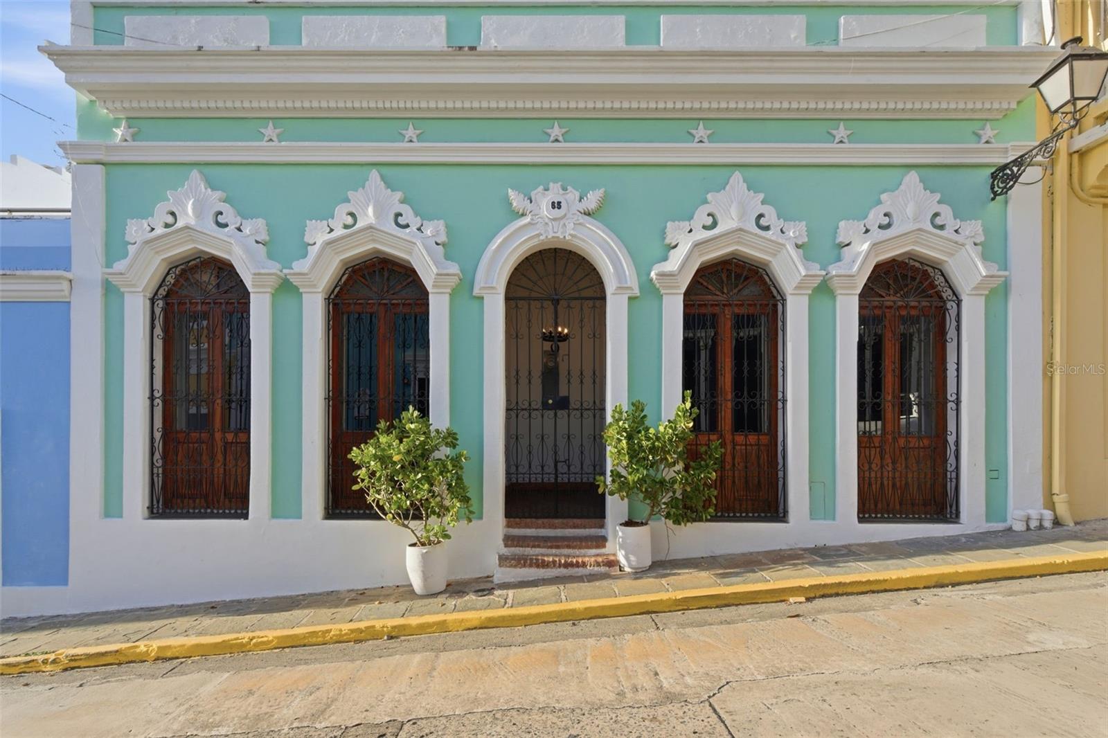 4 hab · 5 baños · OLD SAN JUAN