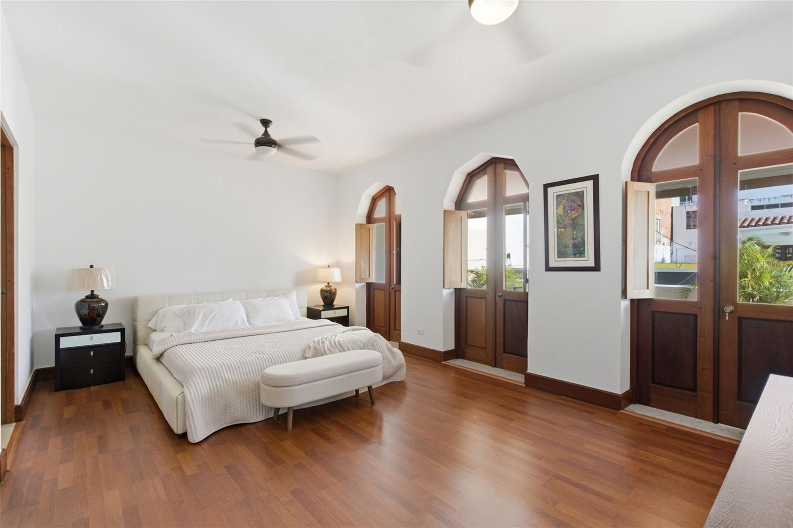 4 hab · 5 baños · OLD SAN JUAN — foto 3