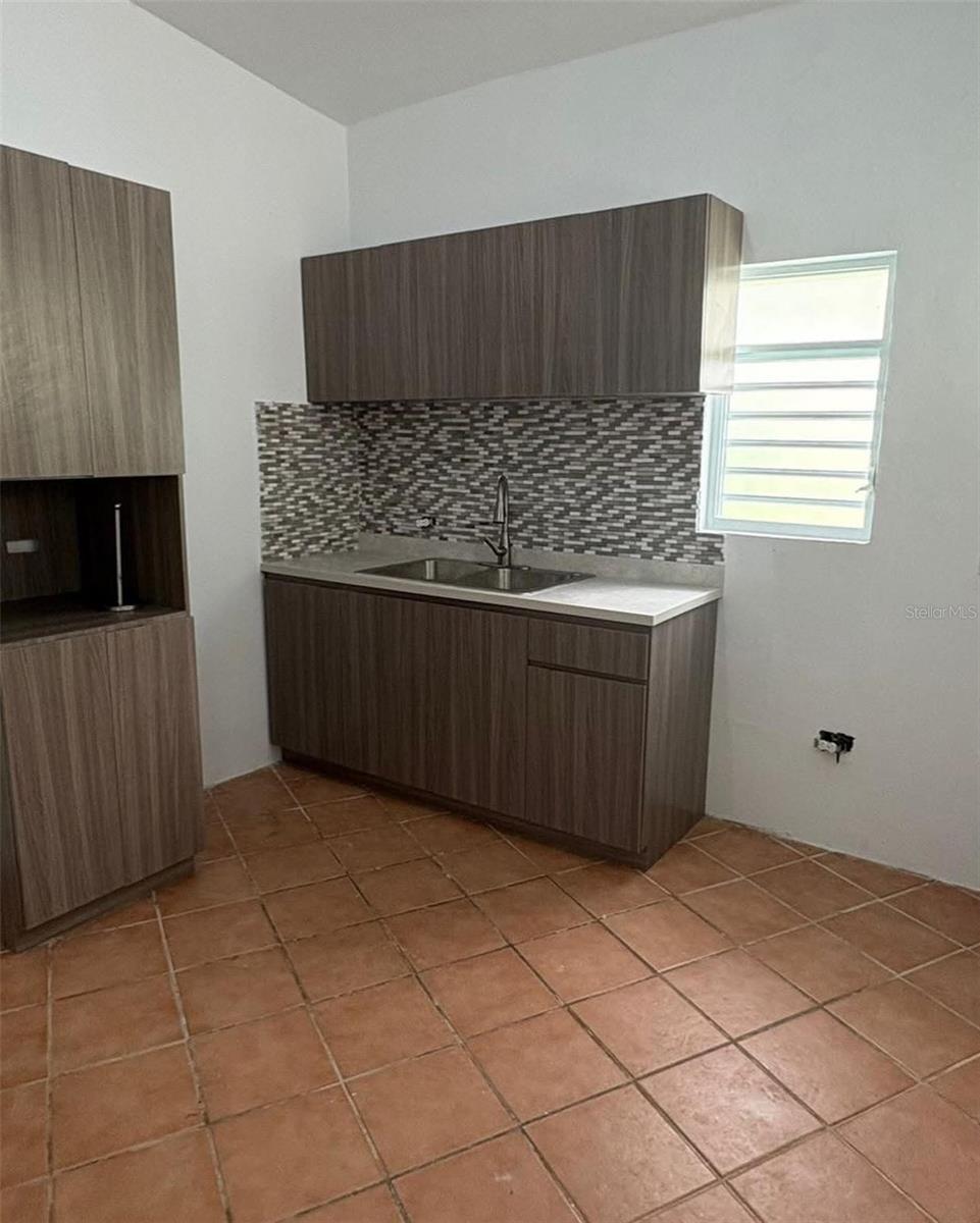 5 hab · 3 baños · CAGUAS — foto 4