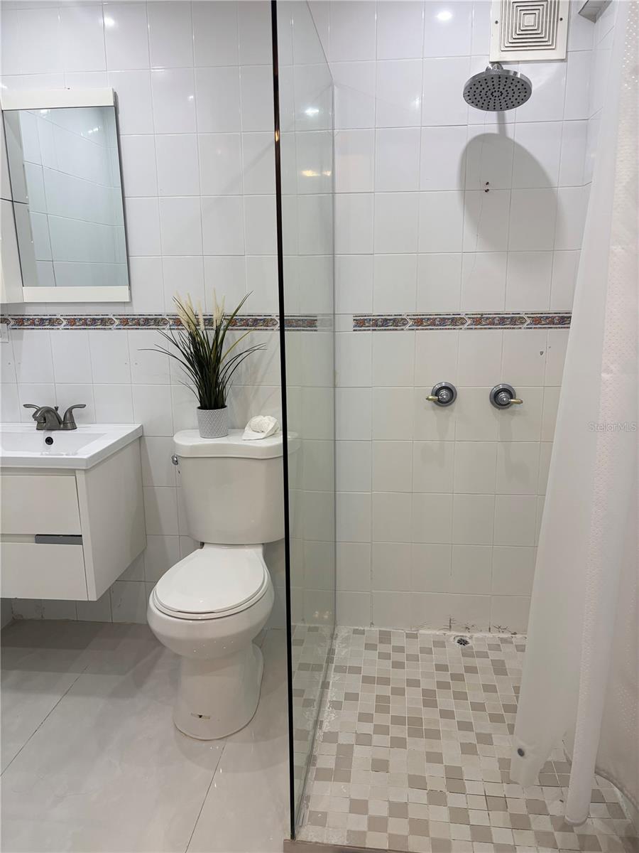 1 baños · SAN JUAN — foto 6