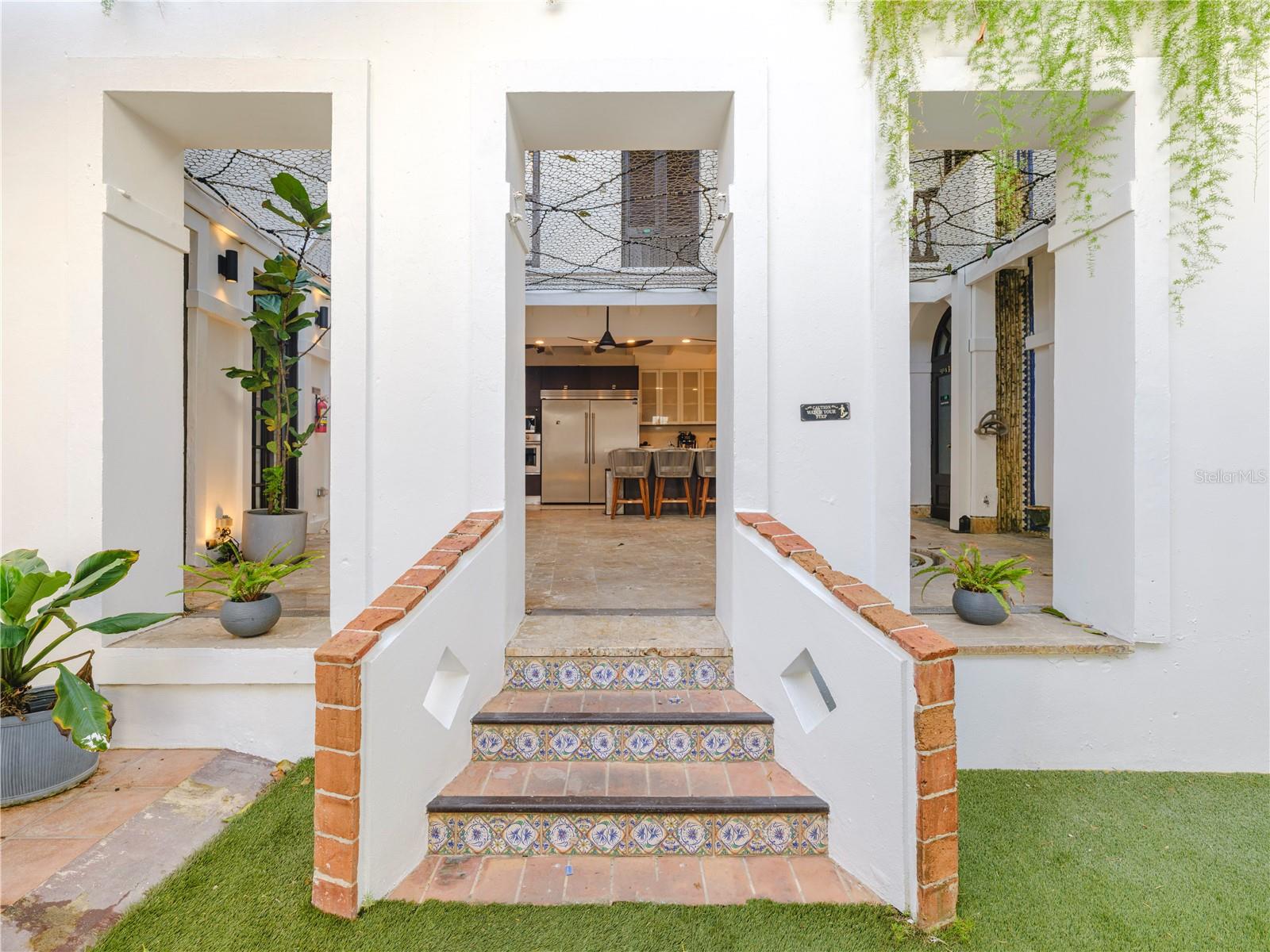 12 hab · 10 baños · SAN JUAN — foto 8