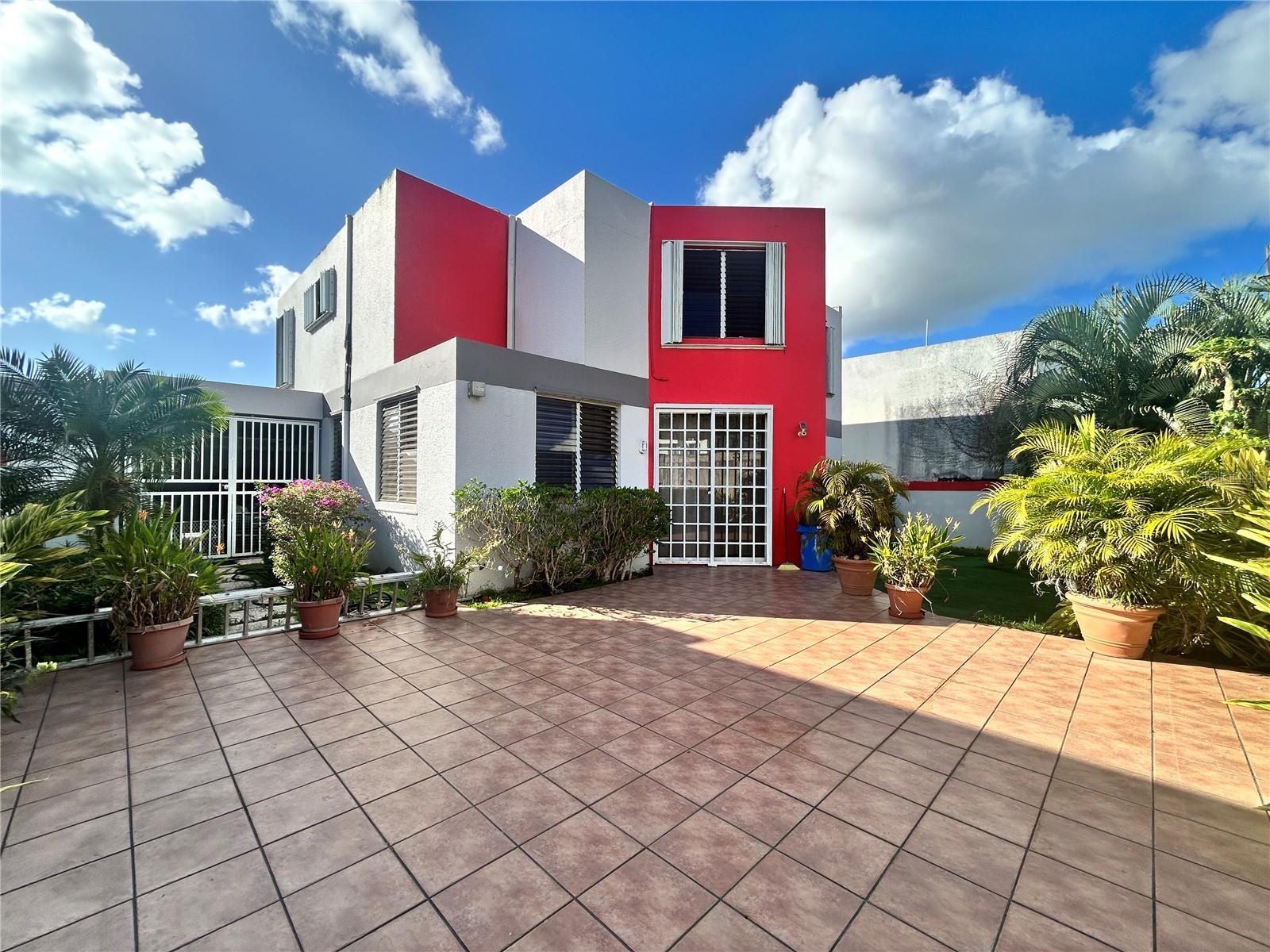 4 hab · 3 baños · TRUJILLO ALTO — foto 7