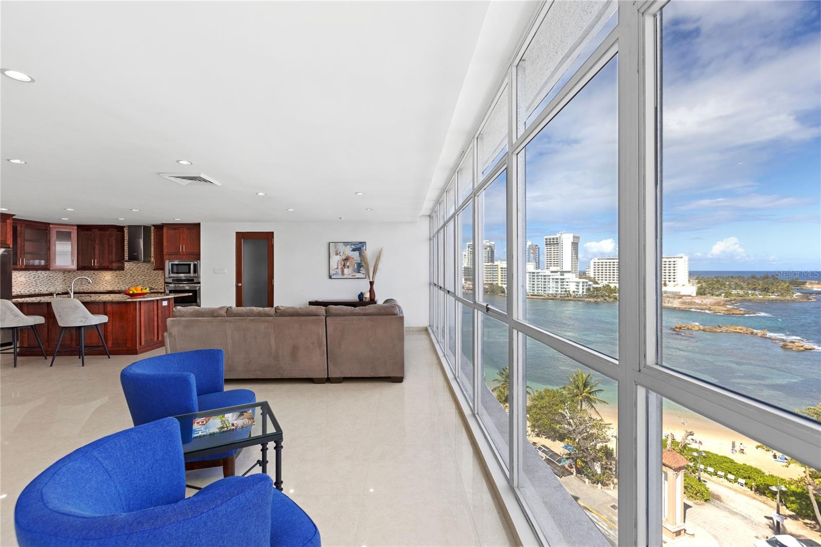 3 hab · 3 baños · SAN JUAN — foto 6