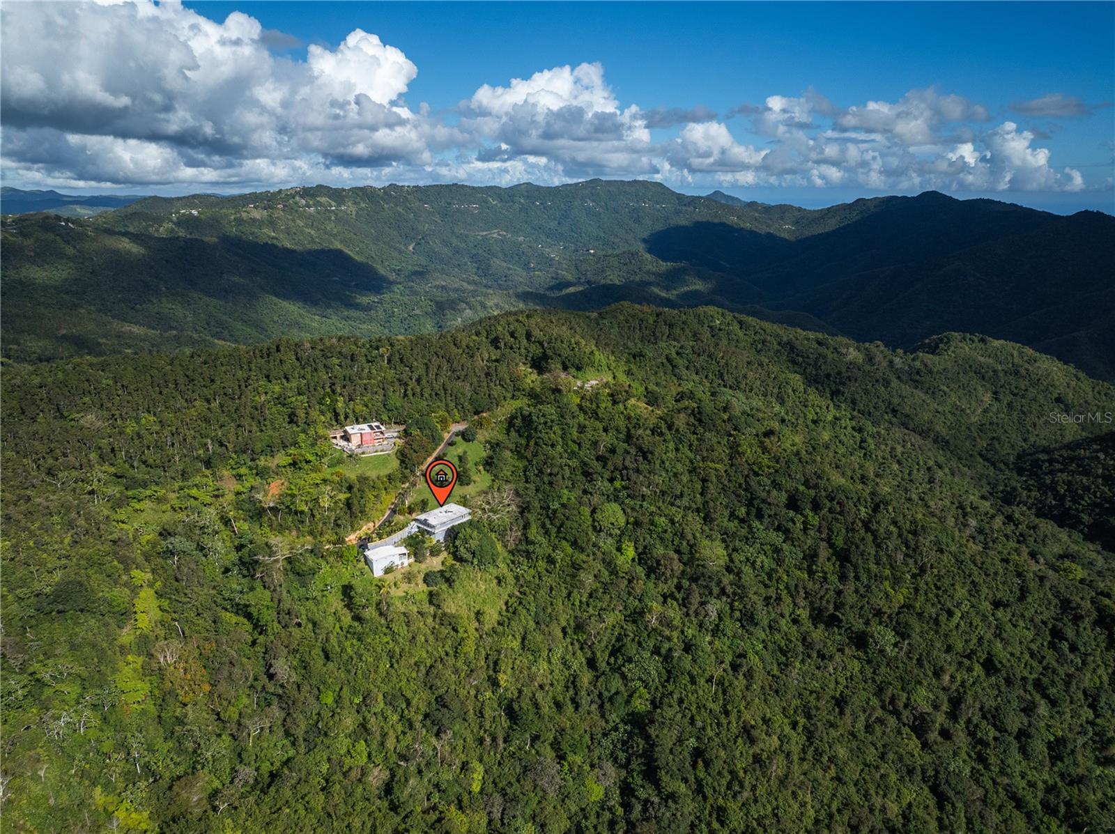5 hab · 4 baños · CAYEY — foto 2
