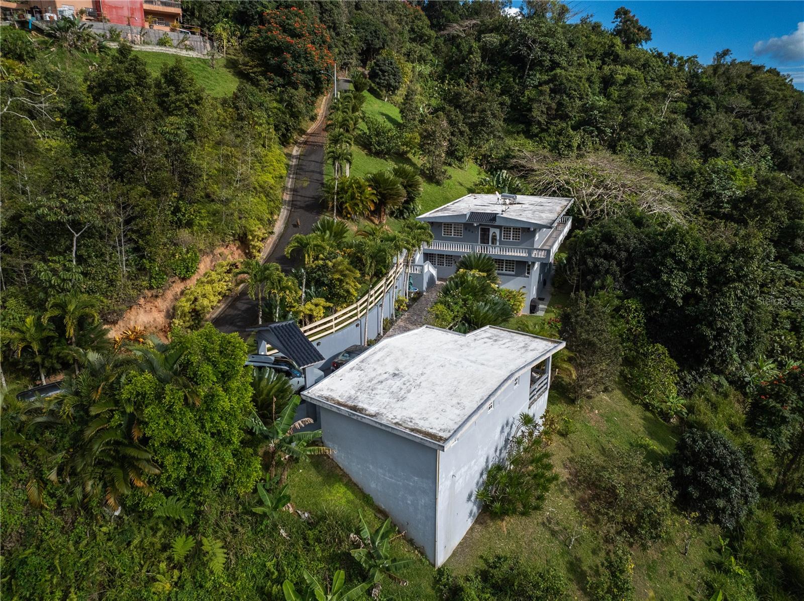 5 hab · 4 baños · CAYEY — foto 4