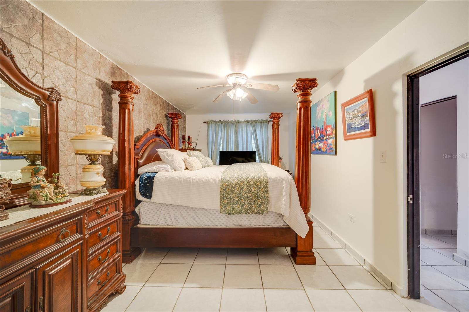 5 hab · 4 baños · CAYEY — foto 9