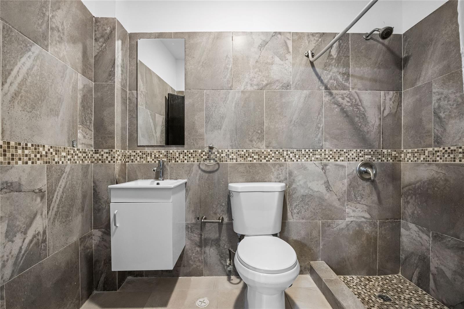6 hab · 4 baños · SAN JUAN — foto 8