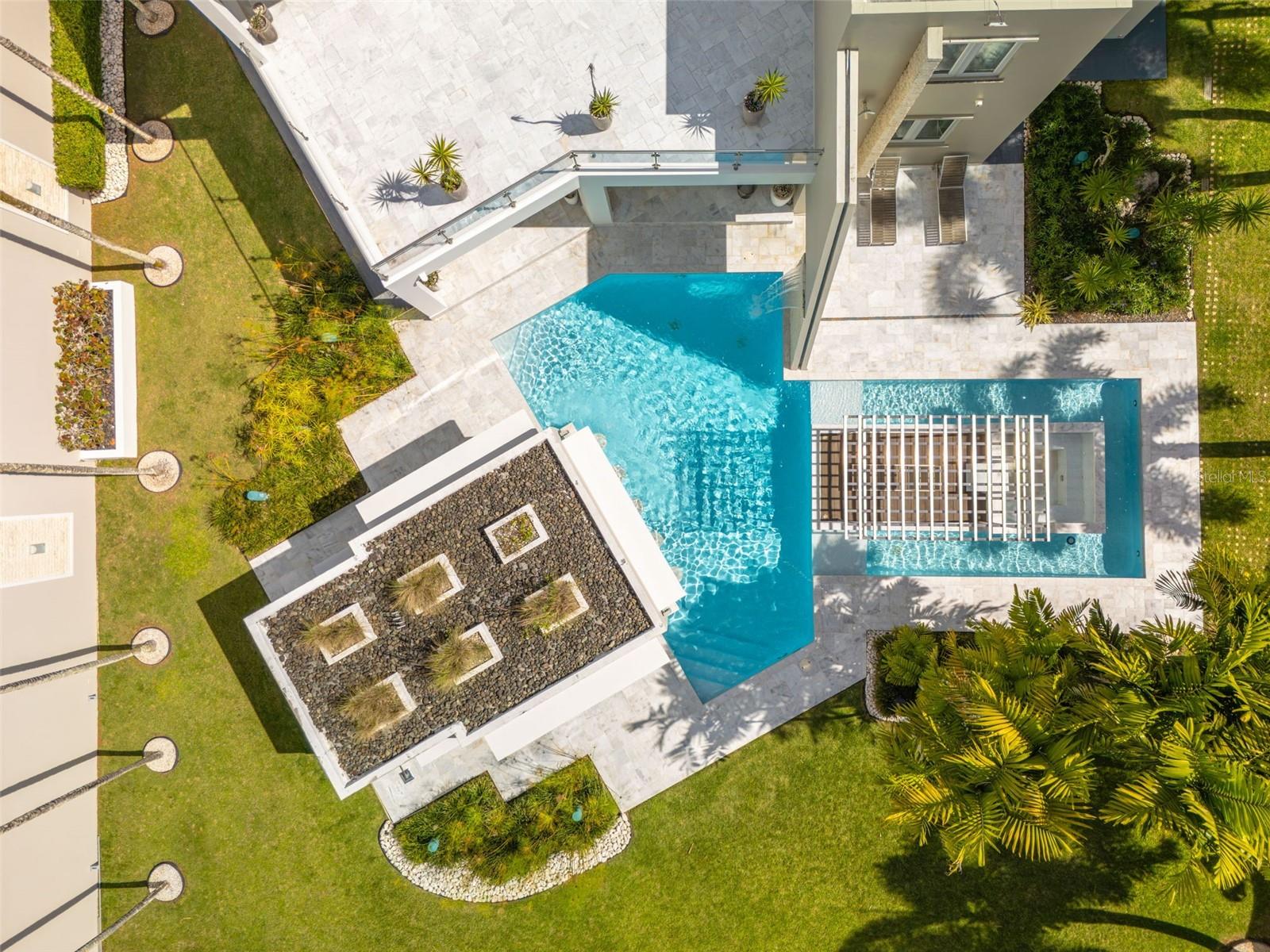 6 hab · 6 baños · MAYAGUEZ — foto 6