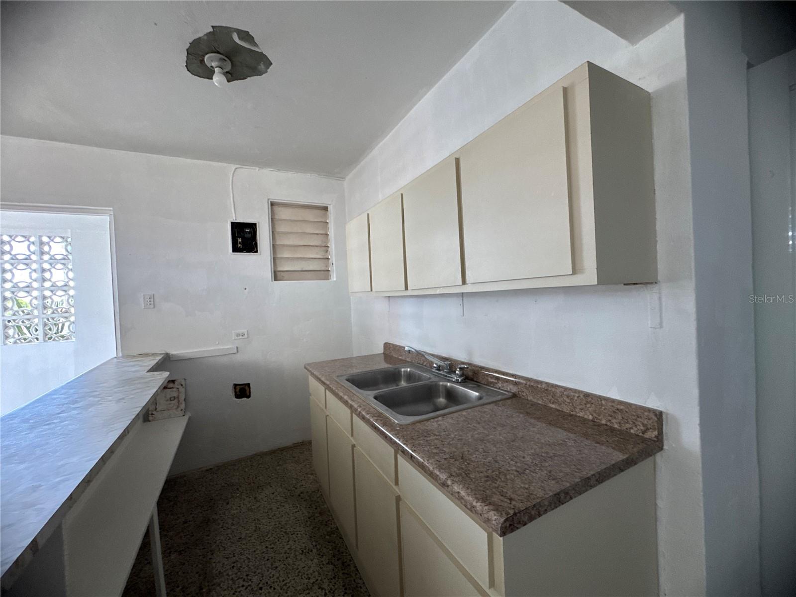 3 hab · 1 baños · GUAYNABO — foto 9