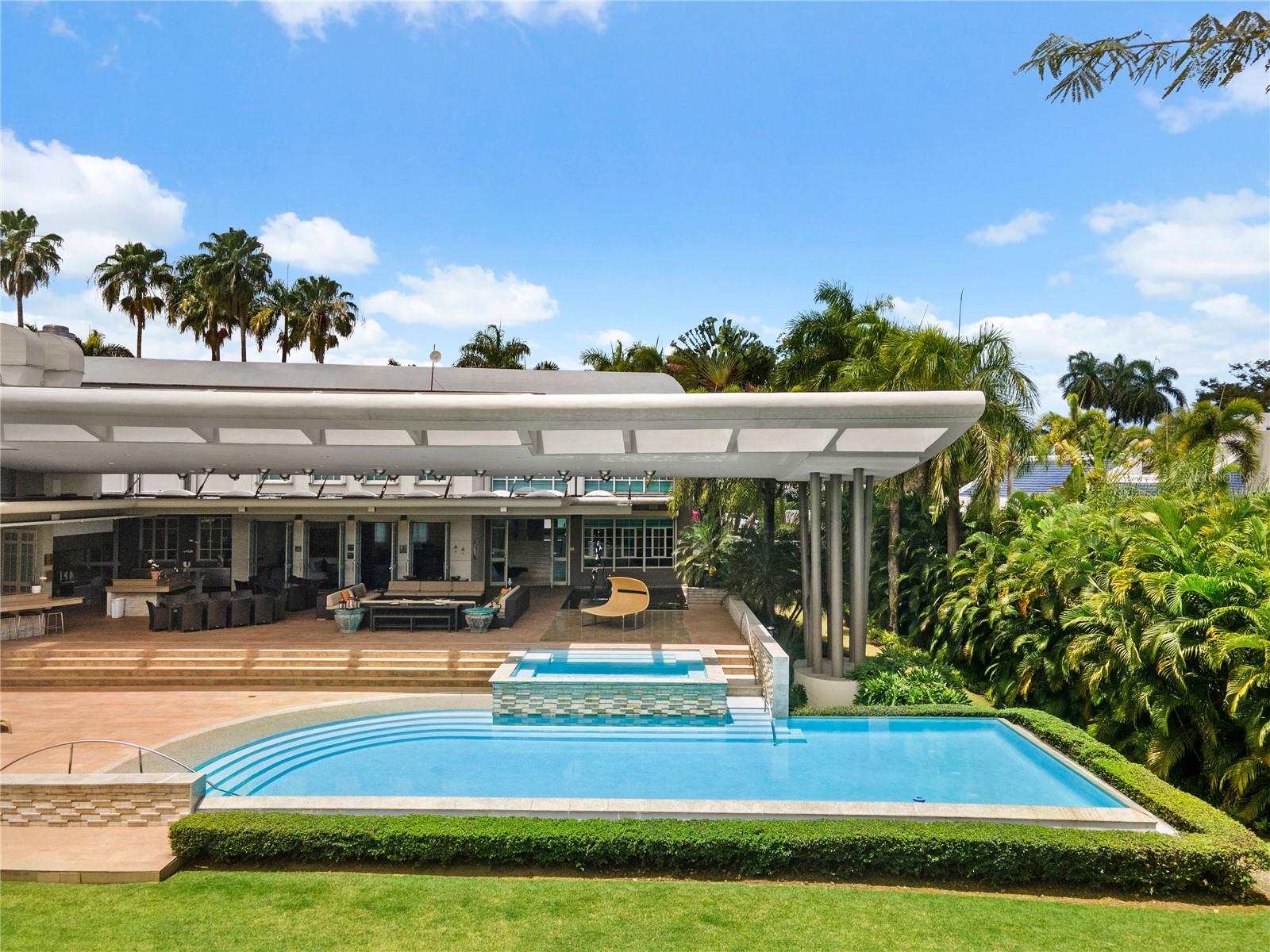 7 hab · 10 baños · GUAYNABO — foto 2