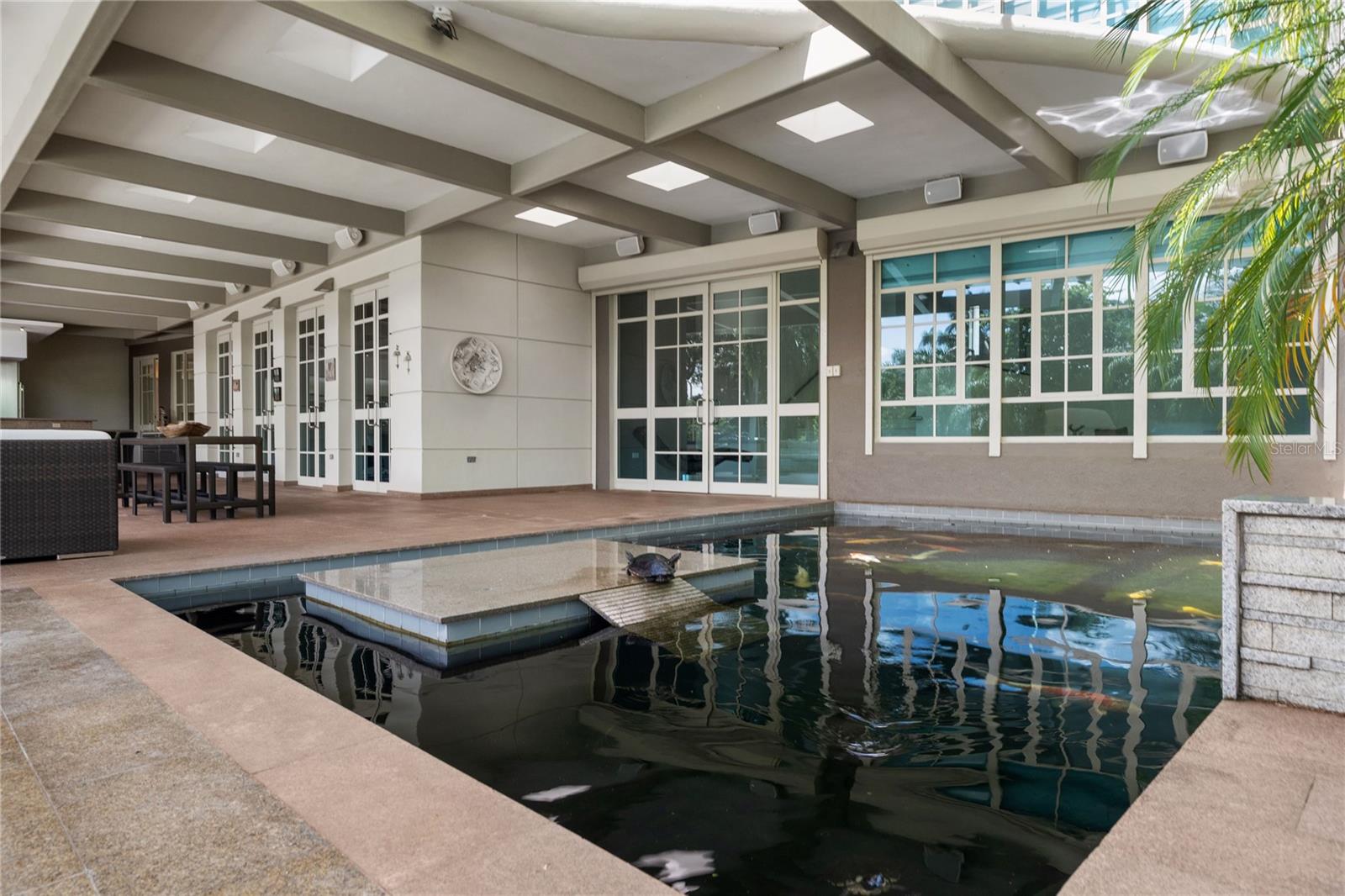 7 hab · 10 baños · GUAYNABO — foto 11
