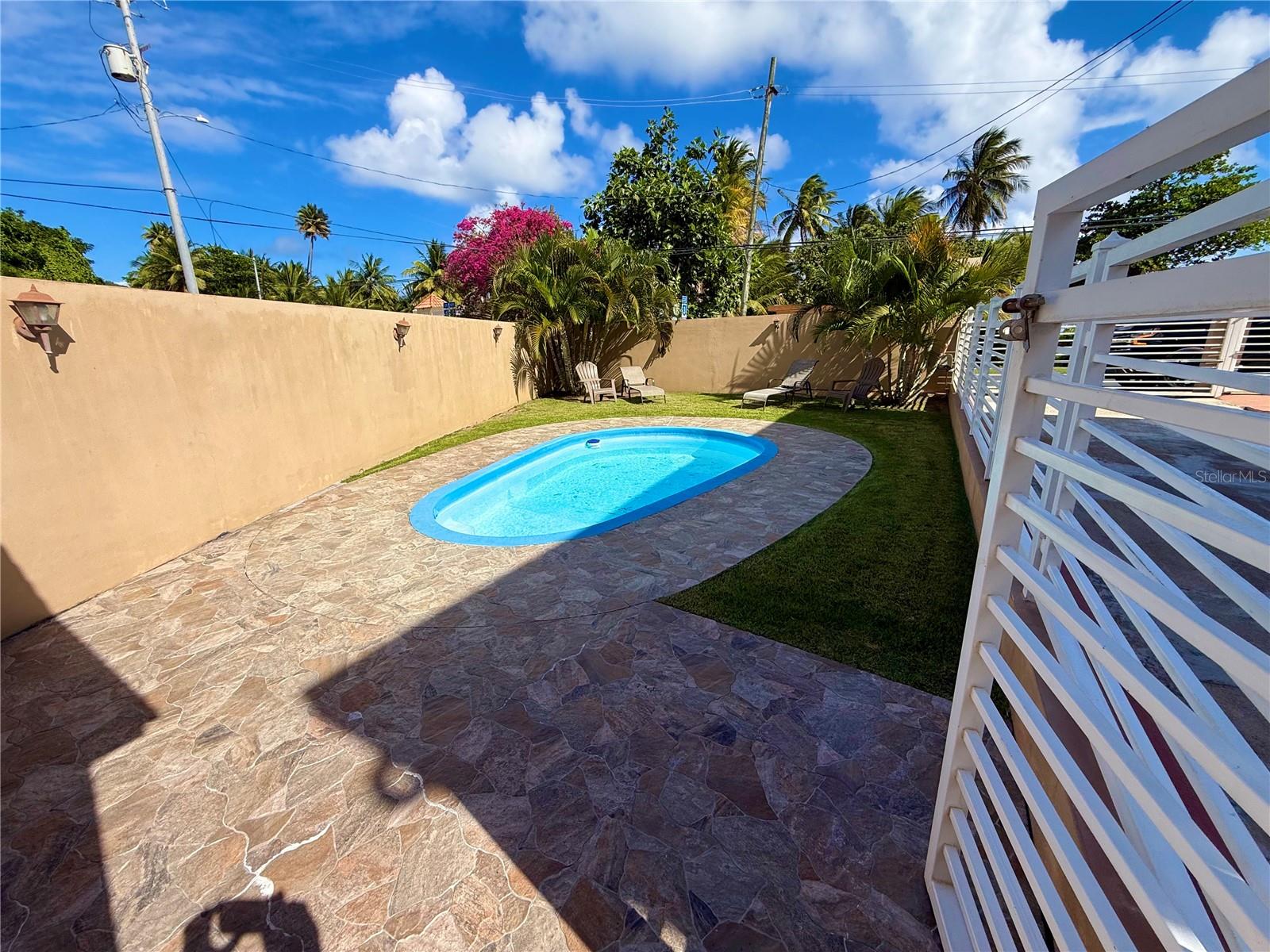 4 hab · 3 baños · PATILLAS — foto 4