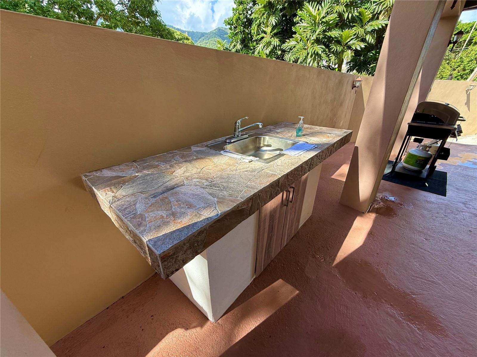 4 hab · 3 baños · PATILLAS — foto 9