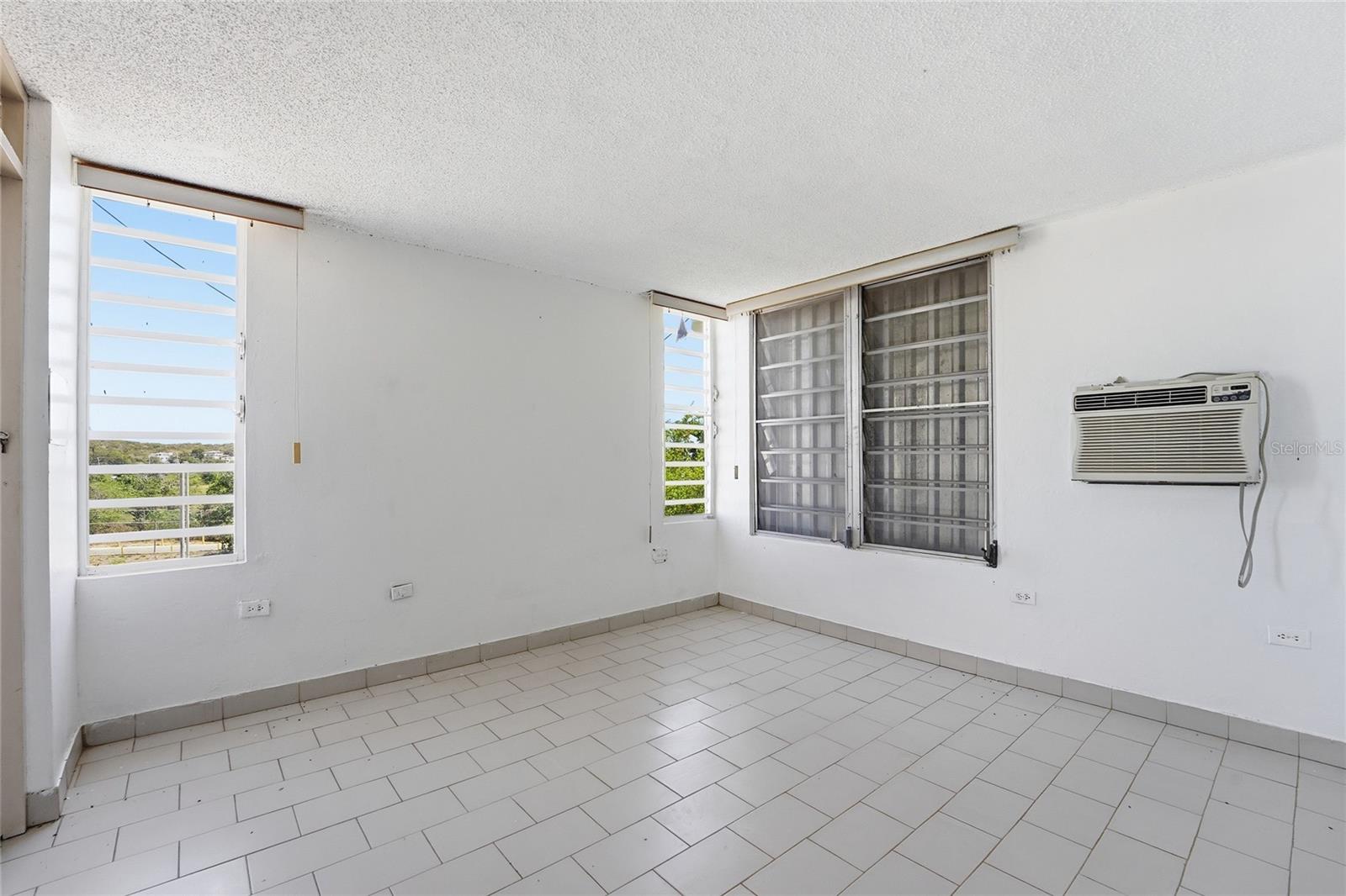 4 hab · 3 baños · ENSENADA — foto 11