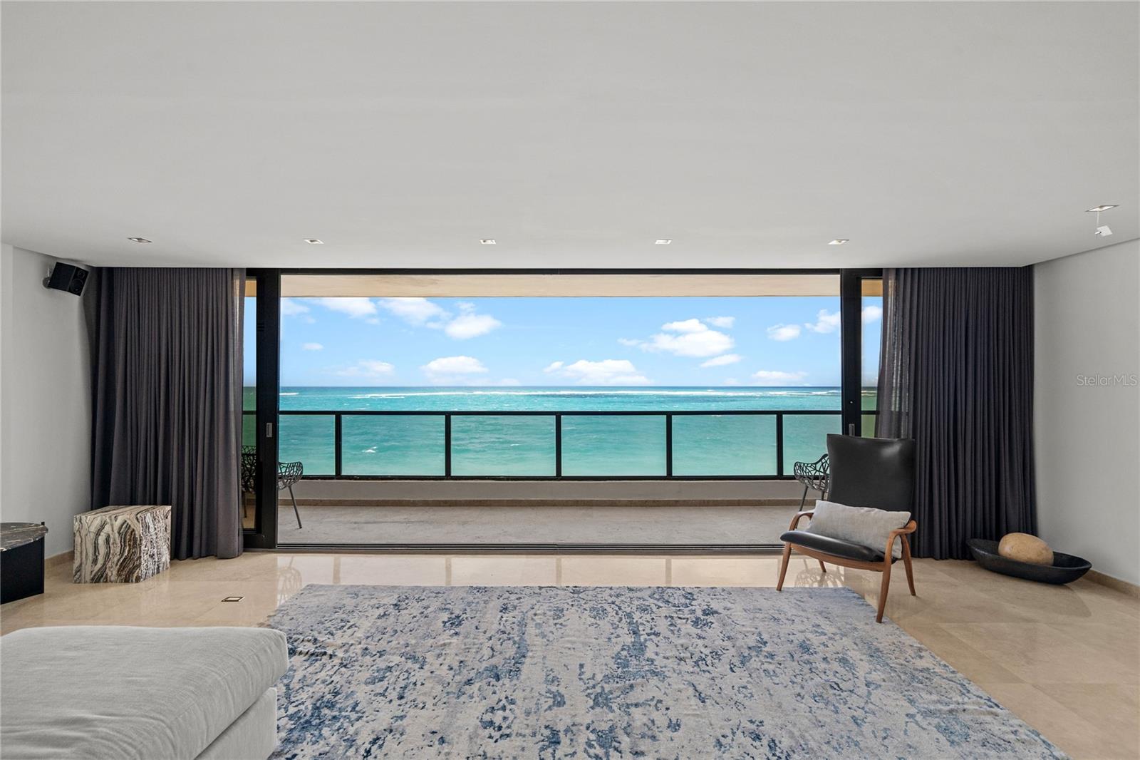 4 hab · 4 baños · SAN JUAN