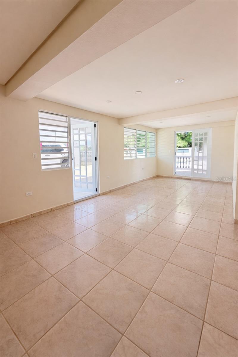 6 hab · 2 baños · YABUCOA — foto 3