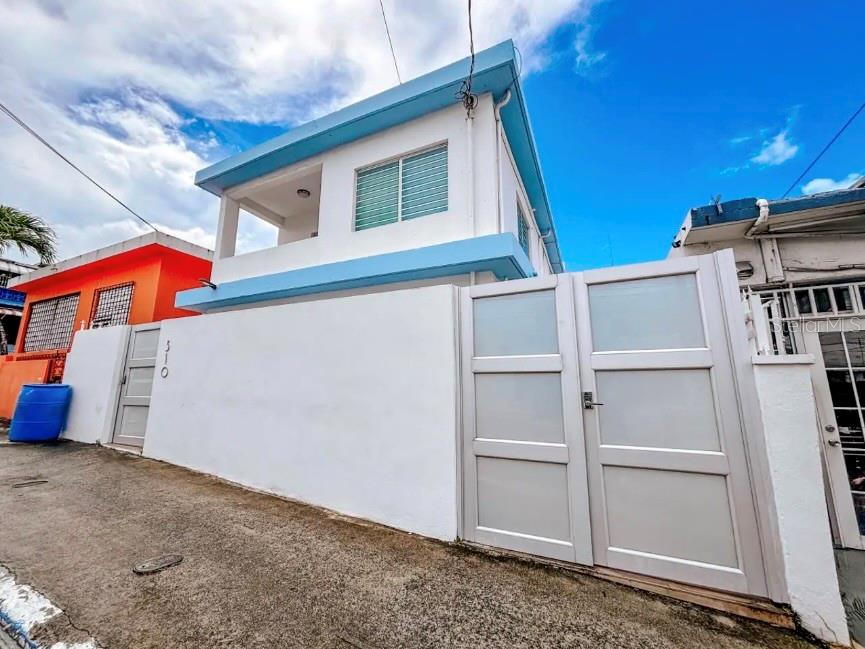 8 hab · 4 baños · SANTURCE — foto 3