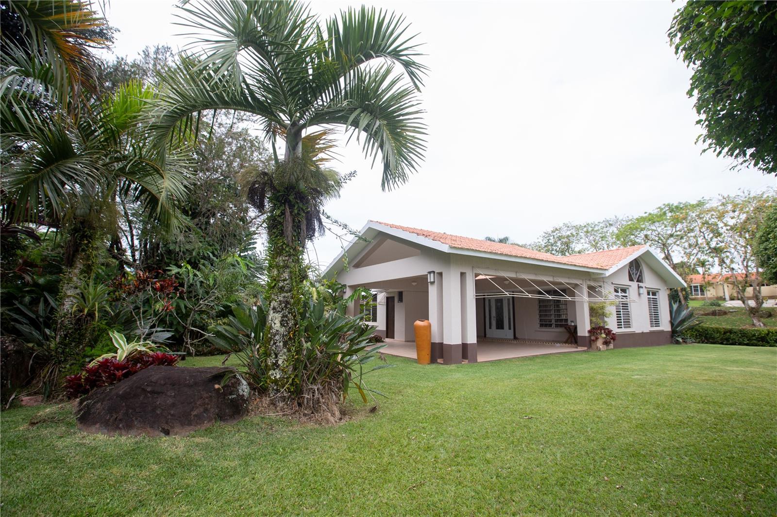 3 hab · 3 baños · CIDRA — foto 5