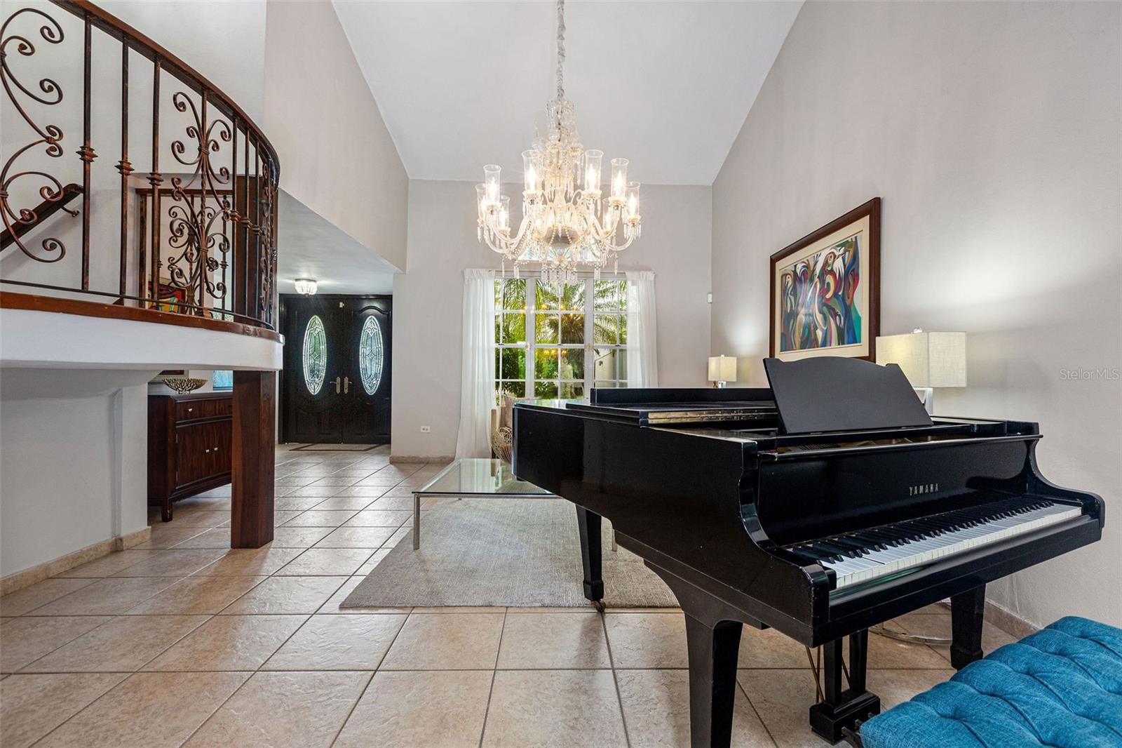 6 hab · 6 baños · GUAYNABO — foto 5