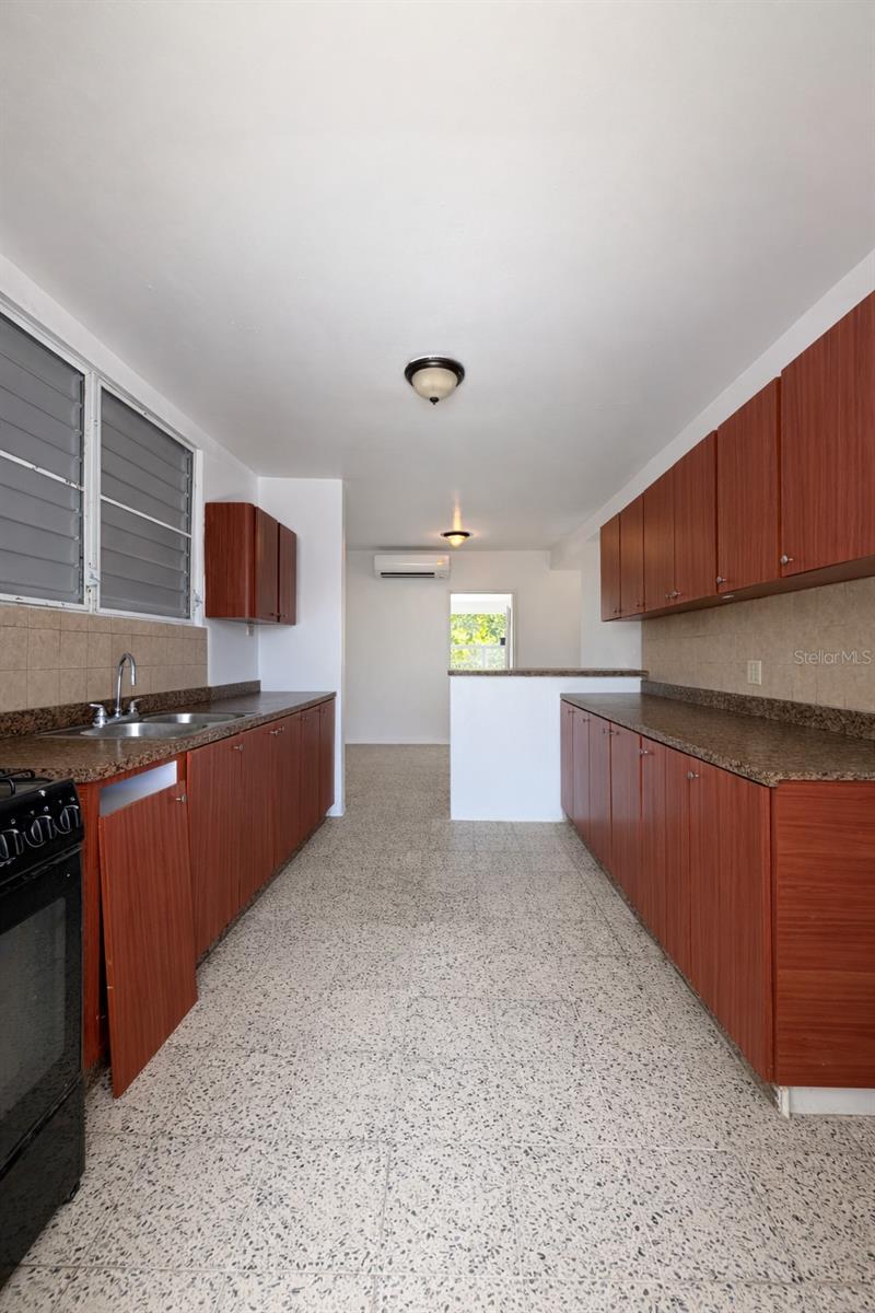 5 hab · 3 baños · PATILLAS — foto 10