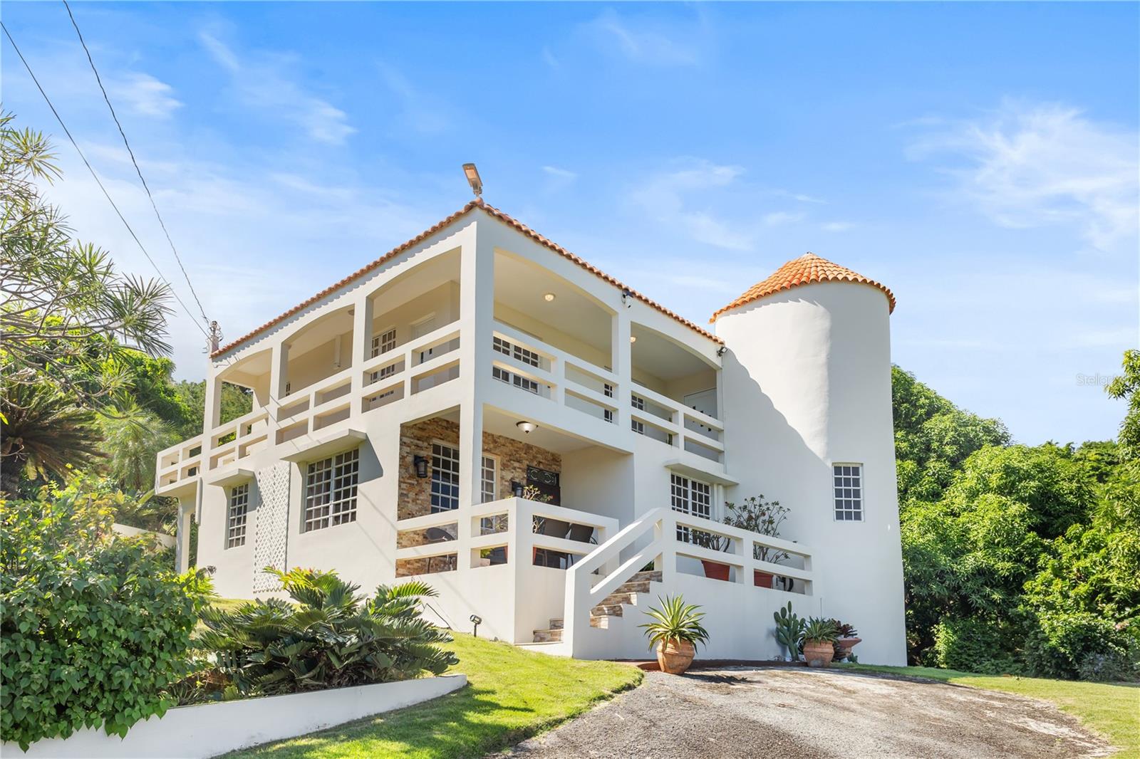 5 hab · 3 baños · YABUCOA — foto 2