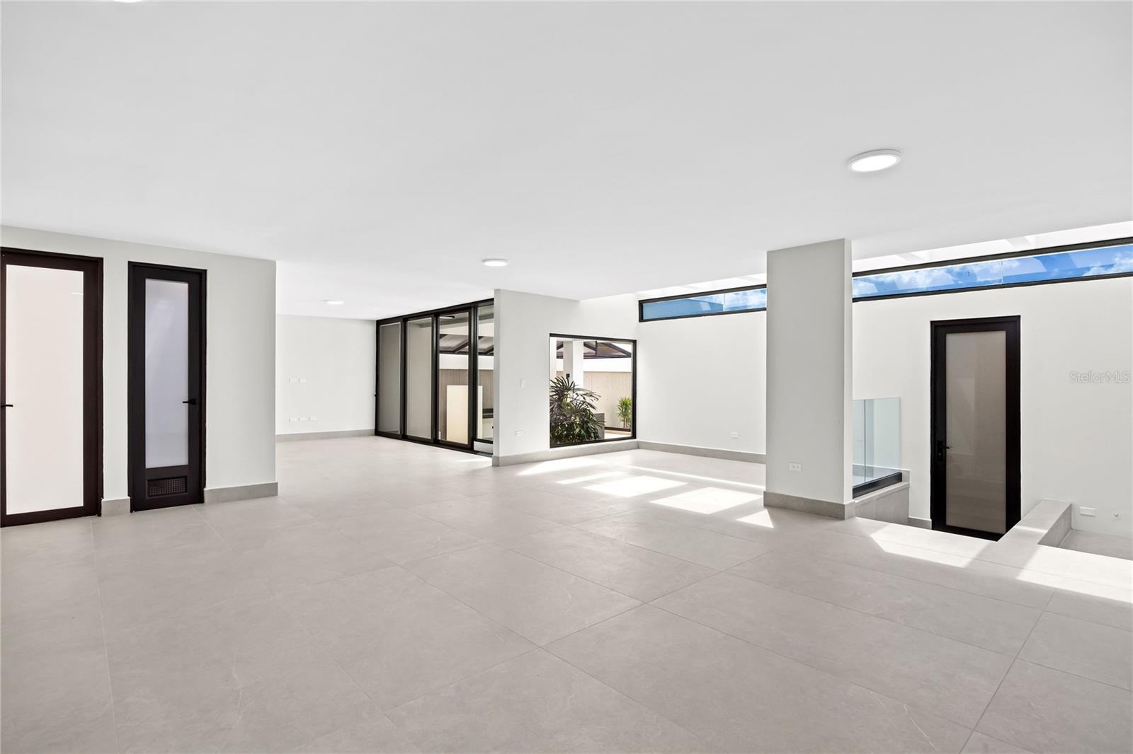 4 hab · 5 baños · GUAYNABO — foto 3
