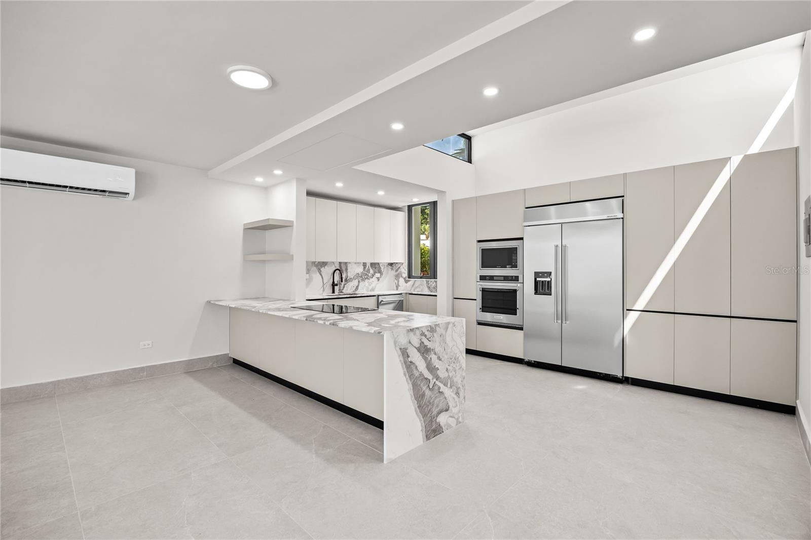 4 hab · 5 baños · GUAYNABO — foto 5