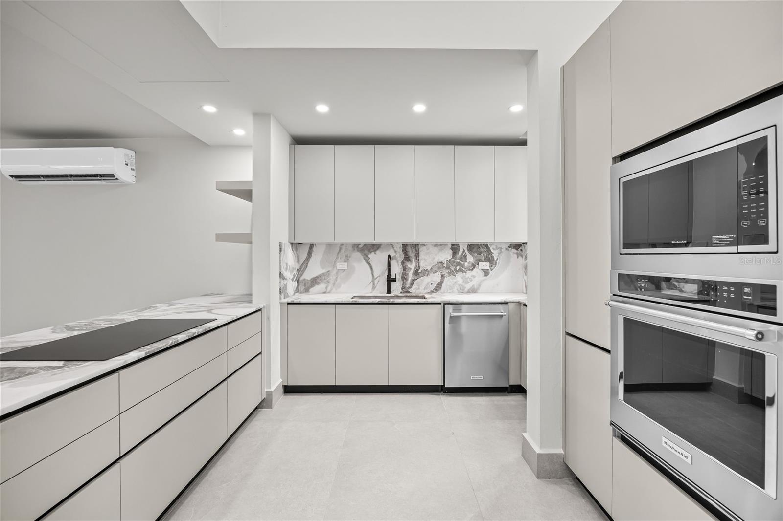 4 hab · 5 baños · GUAYNABO — foto 7