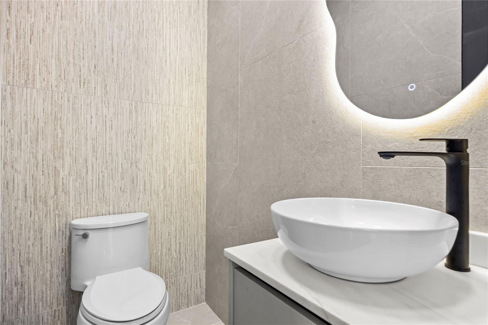 4 hab · 5 baños · GUAYNABO — foto 9