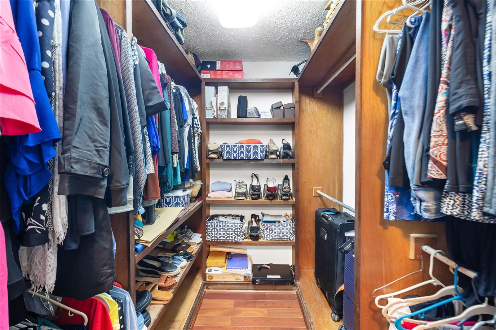 4 hab · 3 baños · GUAYNABO — foto 8